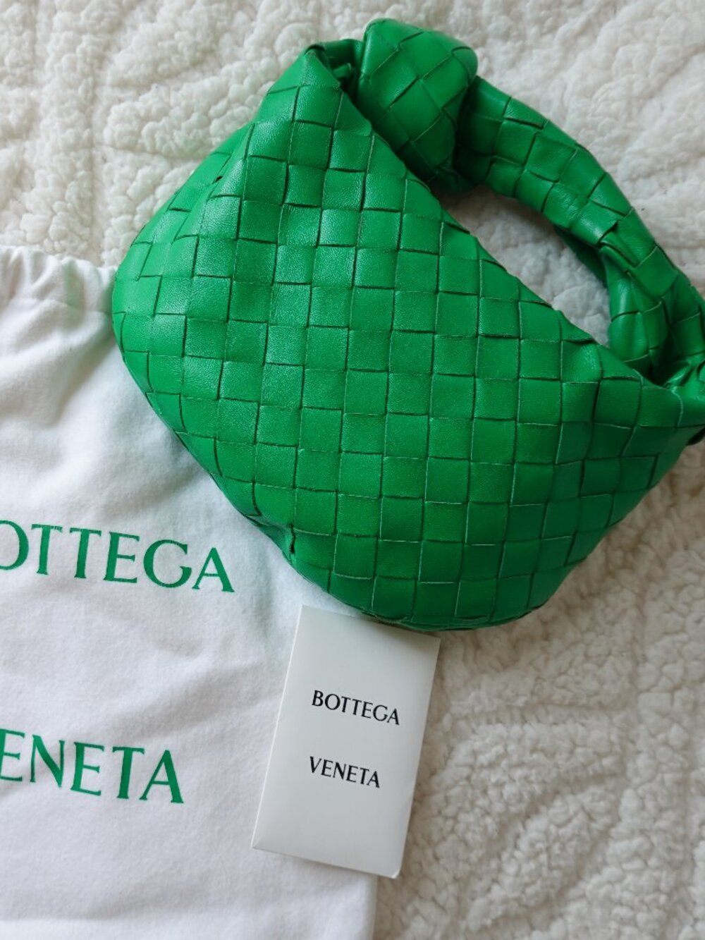 Bottega Veneta Mini Jodie Bag in Green Parakeet - Picture 2 of 16